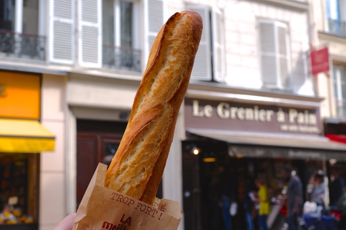 本場パリで食べ歩き！モンマルトルで見つけた自分史上最高のバゲット＆クロワッサン