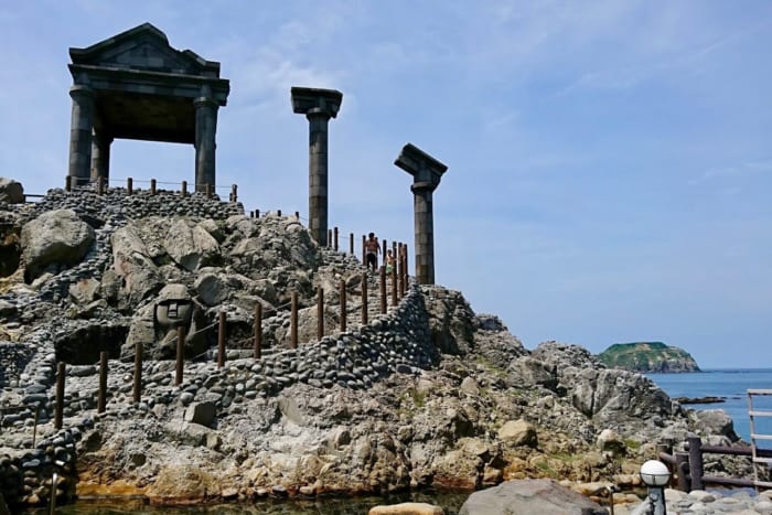 新島, 湯の浜露天温泉