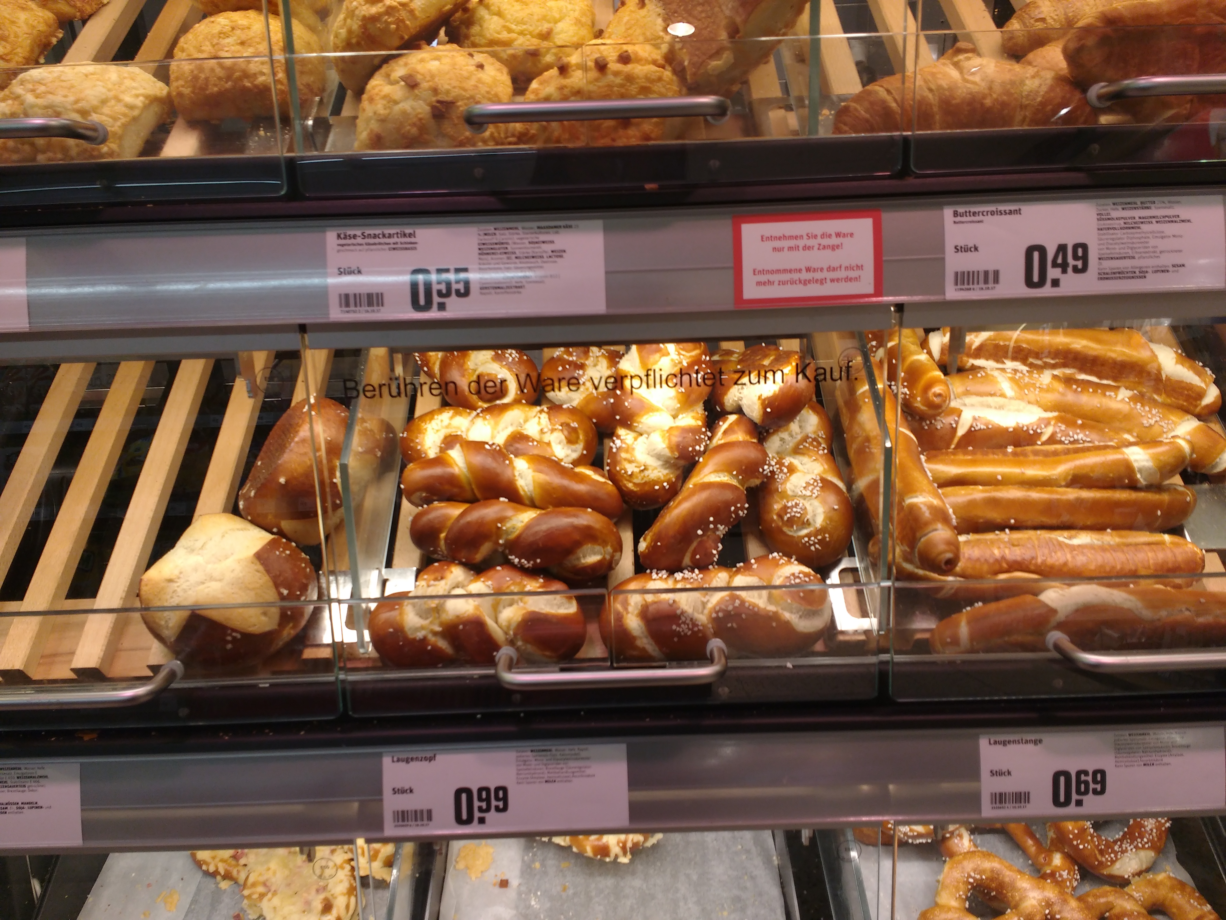 噛むほどに味が出る 1 500種類以上の中から ドイツの味わい深いパンを厳選 Trip S トリップス