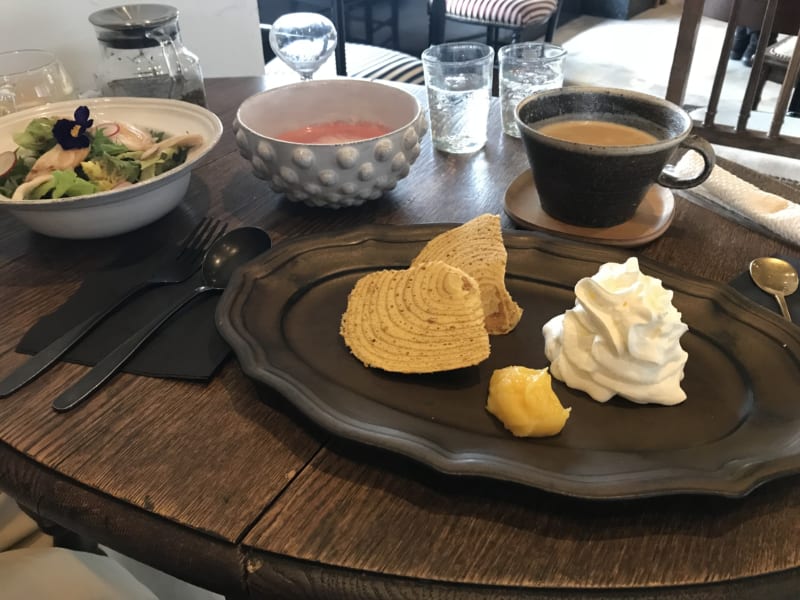 タマ　ごはん