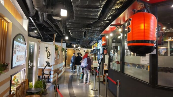 京都駅　全国の有名ラーメン店