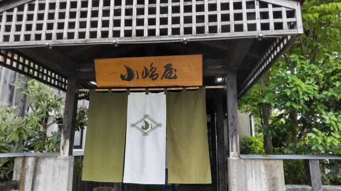 新潟名物の蕎麦　「へぎそば」を食すなら皇室献上の名店小嶋屋総本店がおすすめ