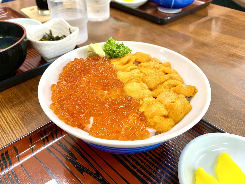 人気の海鮮料理店「食堂 うしお」へ積丹名物のウニ丼を食べに行こう