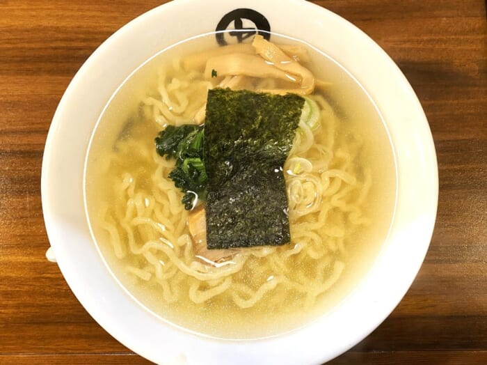 仙台朝市で楽しむ「朝ラー」！地元で人気のラーメンチェーンが提供する朝限定のあっさり塩ラーメン