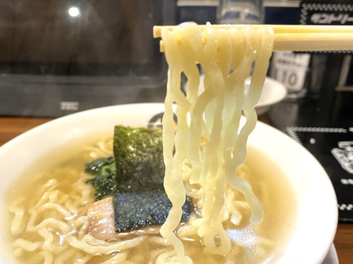 仙台朝市で楽しむ「朝ラー」！地元で人気のラーメンチェーンが提供する朝限定のあっさり塩ラーメン_伊藤商店 仙台朝市店