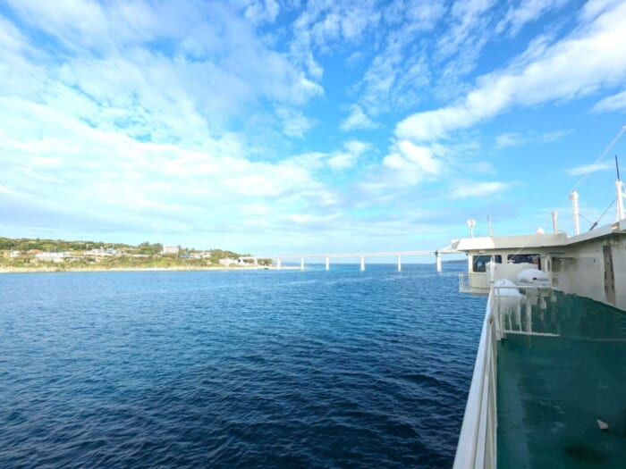 沖縄本土からフェリーで30分の離島！あのトンガリ山“伊江島タッチュー”に登ってみた