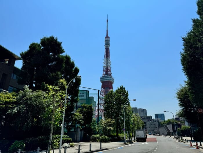 「美少女戦士セーラームーン」の聖地へ！東京・港区で5つのデザインマンホールをめぐる