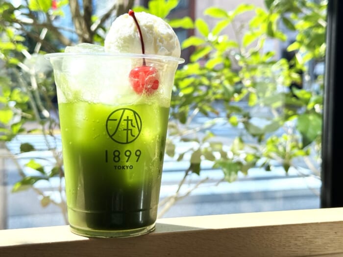 冷茶とアイスクリームのコラボで楽しむ納涼！「CHAYA 1899 TOKYO」の日本茶クリームソーダに注目