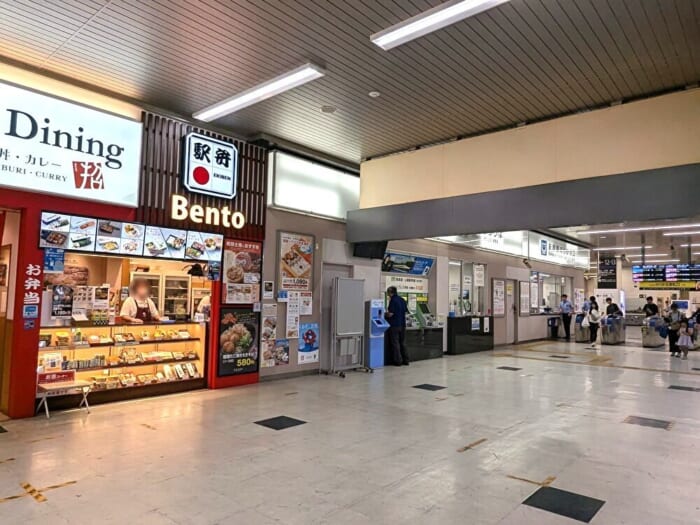 幕の内駅弁の元祖・まねき食品のお弁当を姫路駅で購入！兵庫の味覚をサクッと堪能