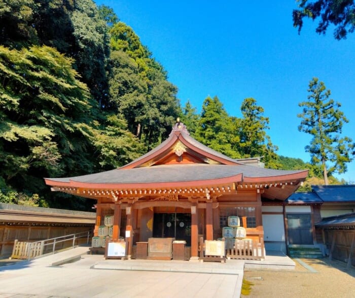 この秋オススメの開運パワースポット「高麗神社」と巾着田の曼珠沙華の異世界