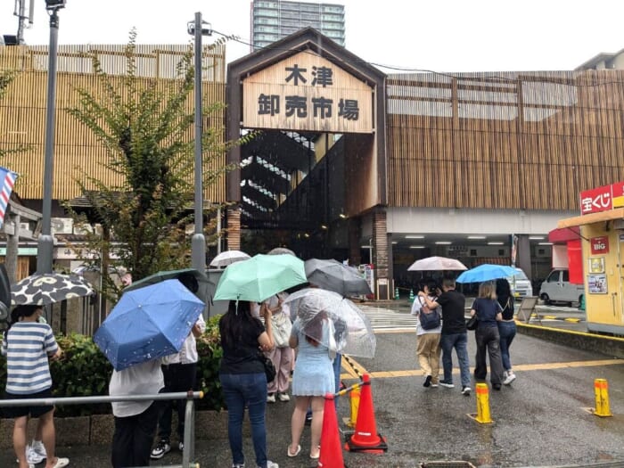 大阪人が大好きな「まむし」を朝ごはんにどうぞ！大阪木津卸売市場でいただく絶品うな丼