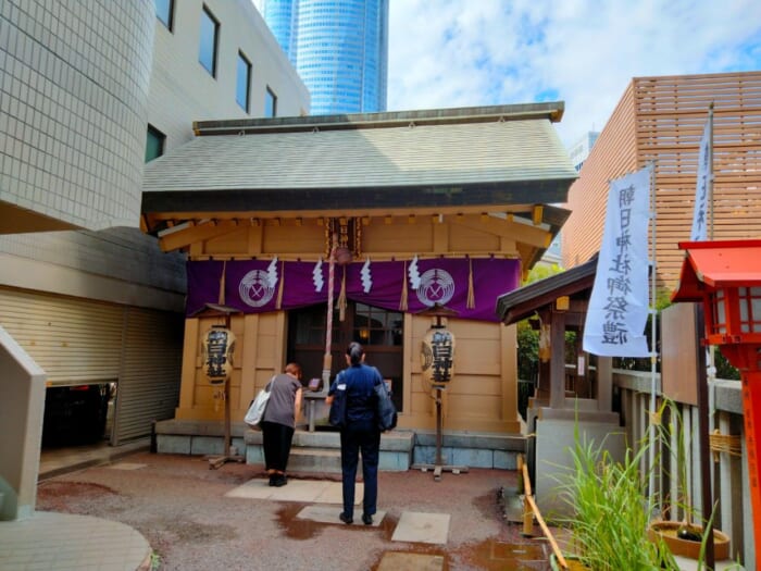 国際的なエンタメ街 六本木のパワースポット―龍土神明宮天祖神社＆朝日神社