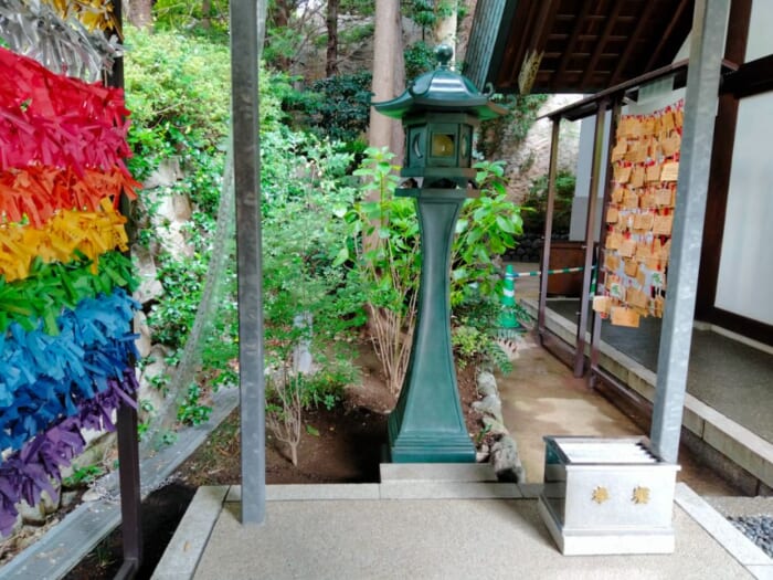 国際的なエンタメ街 六本木のパワースポット―龍土神明宮天祖神社＆朝日神社