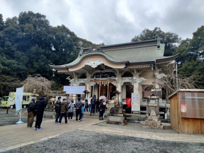 佐賀県随一のパワースポット「武雄神社」神が宿る樹齢3000年の大楠がスゴすぎる！