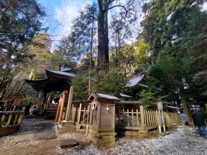 熊本にひっそり佇むスピリチュアルなパワースポット！「幣立神宮」と龍神のお社