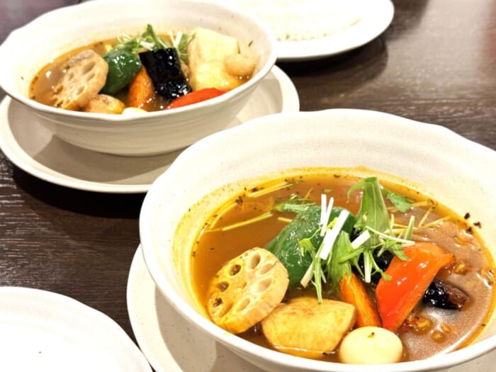 知名度は低いけどその味わいは高クオリティ! 現地民が足繁く通うスープカレーの隠れた名店