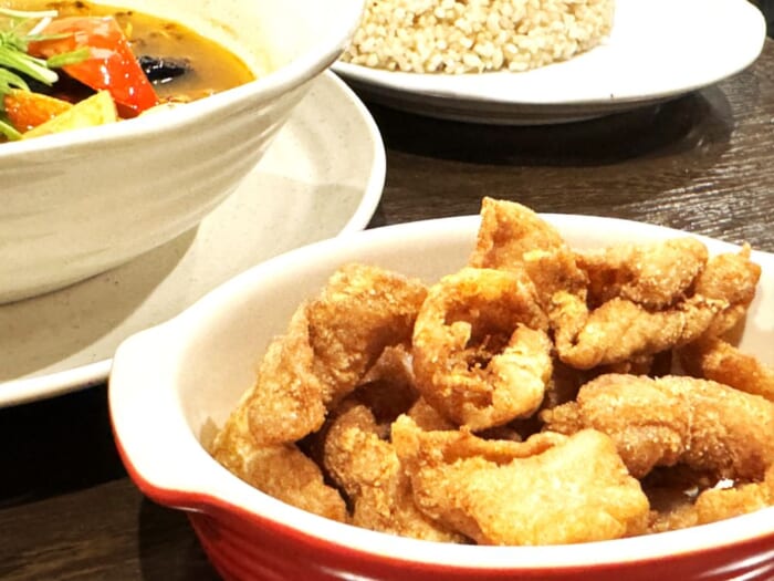知名度は低いけどその味わいは高クオリティ! 現地民が足繁く通うスープカレーの隠れた名店