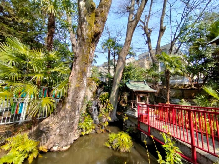 行列ができるパワースポット・蛇窪神社だけじゃない! 東京の穴場弁財天―清水窪弁財天&洗足池厳島神社