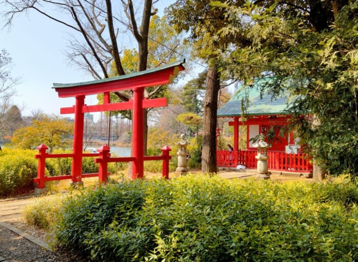 行列ができるパワースポット・蛇窪神社だけじゃない! 東京の穴場弁財天―清水窪弁財天&洗足池厳島神社
