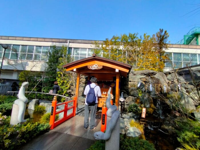 行列ができるパワースポット・蛇窪神社だけじゃない! 東京の穴場弁財天―清水窪弁財天&洗足池厳島神社