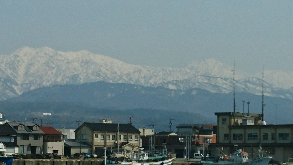 これが無料！？ 穴場の展望スポット 立山あおぐ特等席！ 富山市役所展望塔