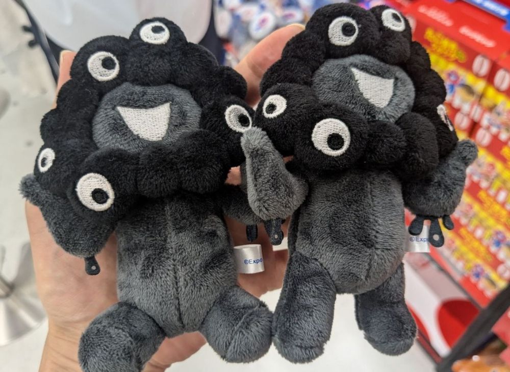大阪・関西万博で絶対手に入れたいミャクミャクはココで買える！