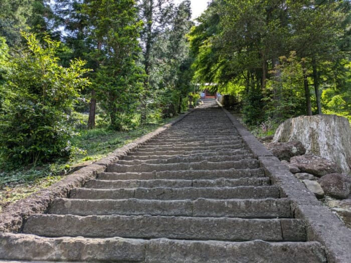 絶景と豪華絢爛な建築！ 見応え十分な妙義神社