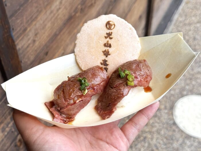 国宝城を目指しながら飲食を楽しもう! 写真映えグルメの宝庫・犬山城下町「昭和横丁」を散策
