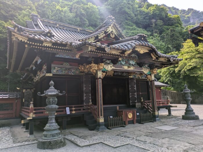 絶景と豪華絢爛な建築！ 見応え十分な妙義神社