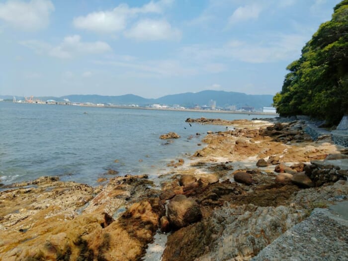 海に浮かぶ神秘の島のパワースポット―八百富神社の弁財天に開運祈願をしよう！