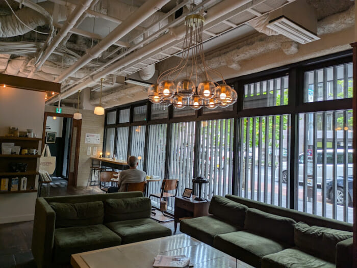 京都の個性派ベーカリー アメリカンなお洒落空間も楽しめるリノベ会社が手がけるベーカリーとは?