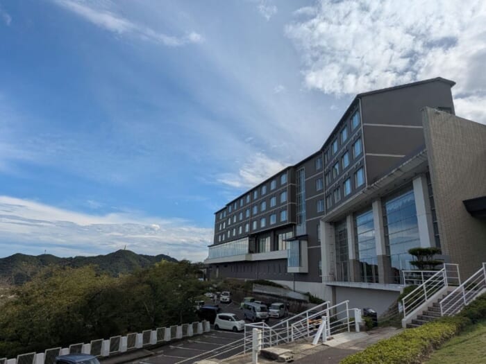 鳴門海峡一望の絶景ホテル「休暇村南淡路」がリニューアル! オープン記念価格も!