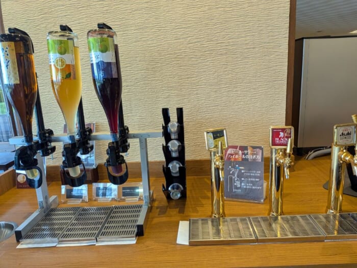 カニ・アワビ・本マグロ・鰻が食べ放題!最強コスパの「大江戸温泉物語 Premium 白浜彩朝楽」を徹底解説