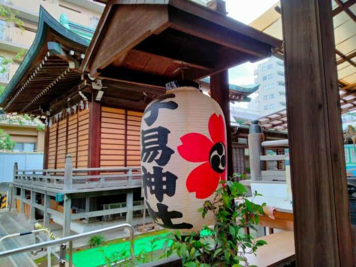 池袋で「美」と「縁」を結ぶ三社巡りで運気UP―くまくま神社・池袋氷川神社・子易神社