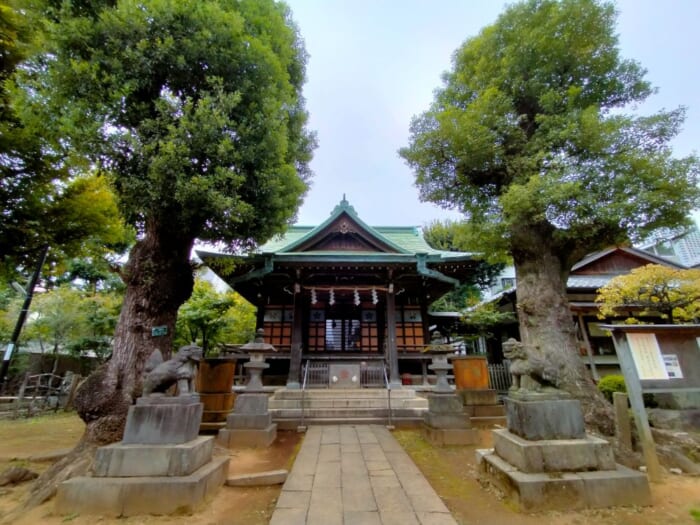 新宿に潜む静寂の異世界系パワースポット―西向天神社と抜弁天