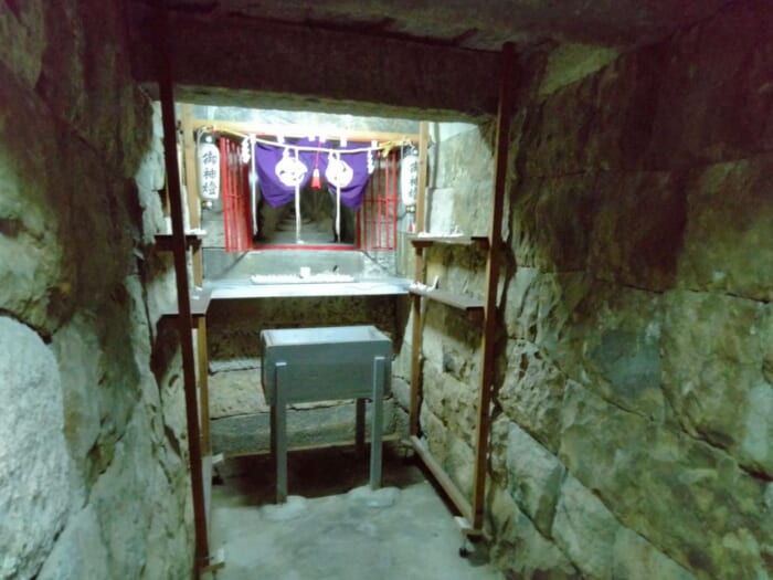 隅田川で江ノ島弁財天！？下町・両国に鎮座する江島杉山神社