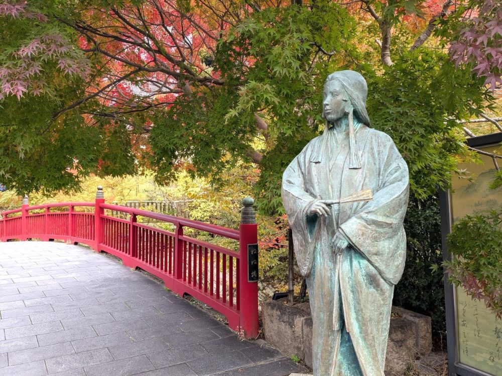 神戸・三宮からバス・電車ですぐ！有馬温泉日帰り散策でグルメとお土産探し