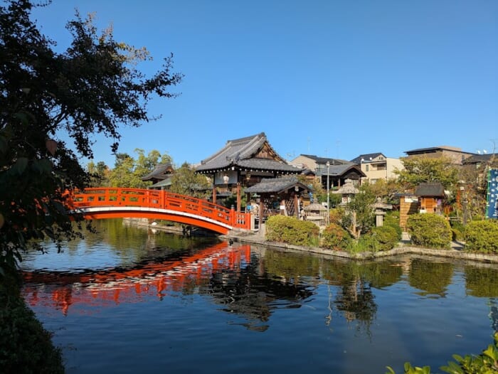 穴場の最強のパワースポットはここ! 京都 神泉苑に行ってパワーチャージをしよう!