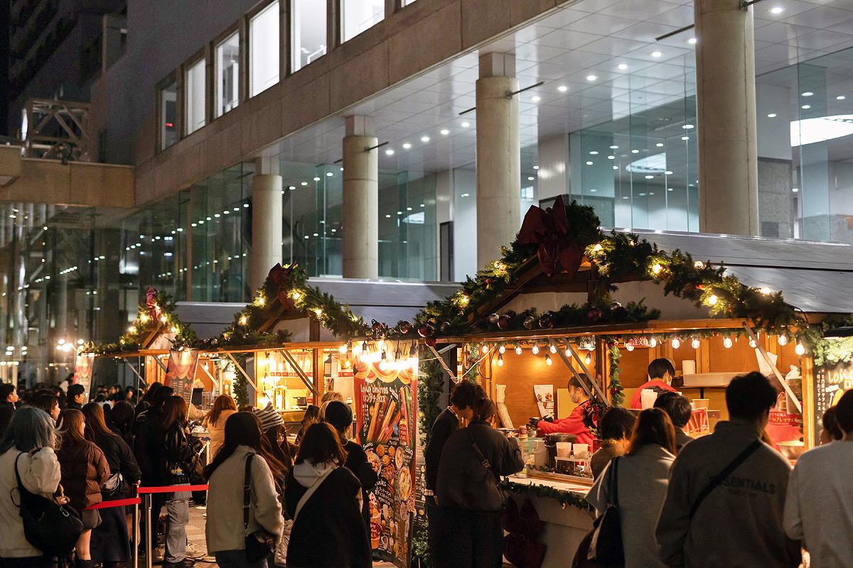 ウェスティンホテル大阪のクリスマスアフタヌーンティーと梅田スカイビルのクリスマスマーケット