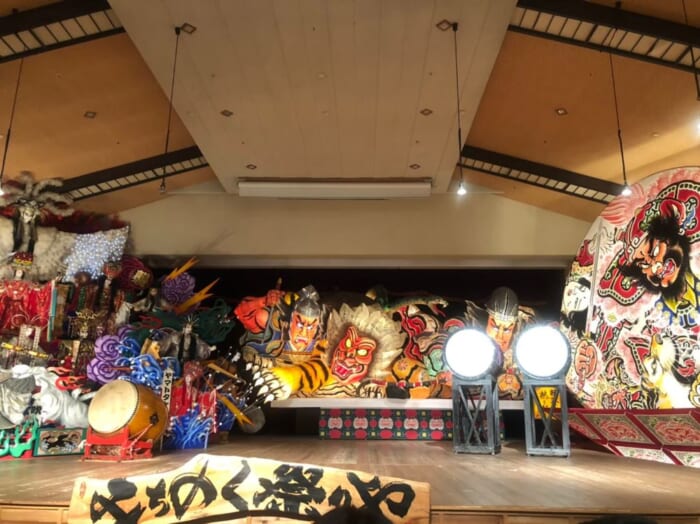 毎日がねぶた祭! 泊まれば青森を満喫できる、青森屋の魅力