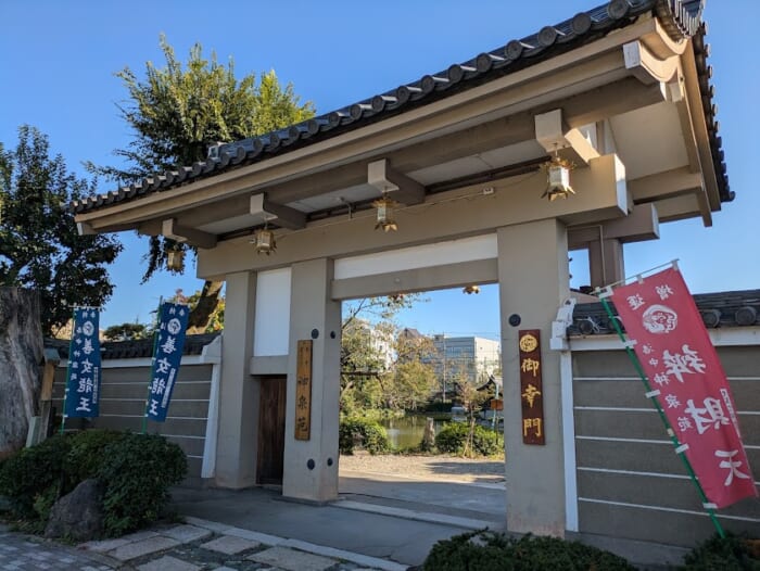 穴場の最強のパワースポットはここ! 京都 神泉苑に行ってパワーチャージをしよう!