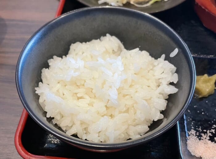 石垣牛を食べるならここ！ 一頭買い精肉店の焼肉屋で絶品ランチ