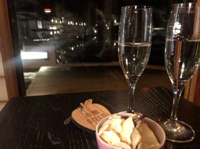 毎日がねぶた祭! 泊まれば青森を満喫できる、青森屋の魅力