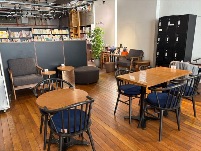 都会の真ん中で本に出会う、『文喫』で味わう静かな余白