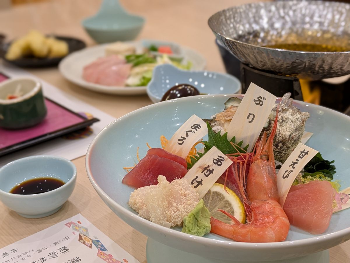 千里浜なぎさドライブウェイ至近！ 「休暇村能登千里浜」で能登の付け根を満喫