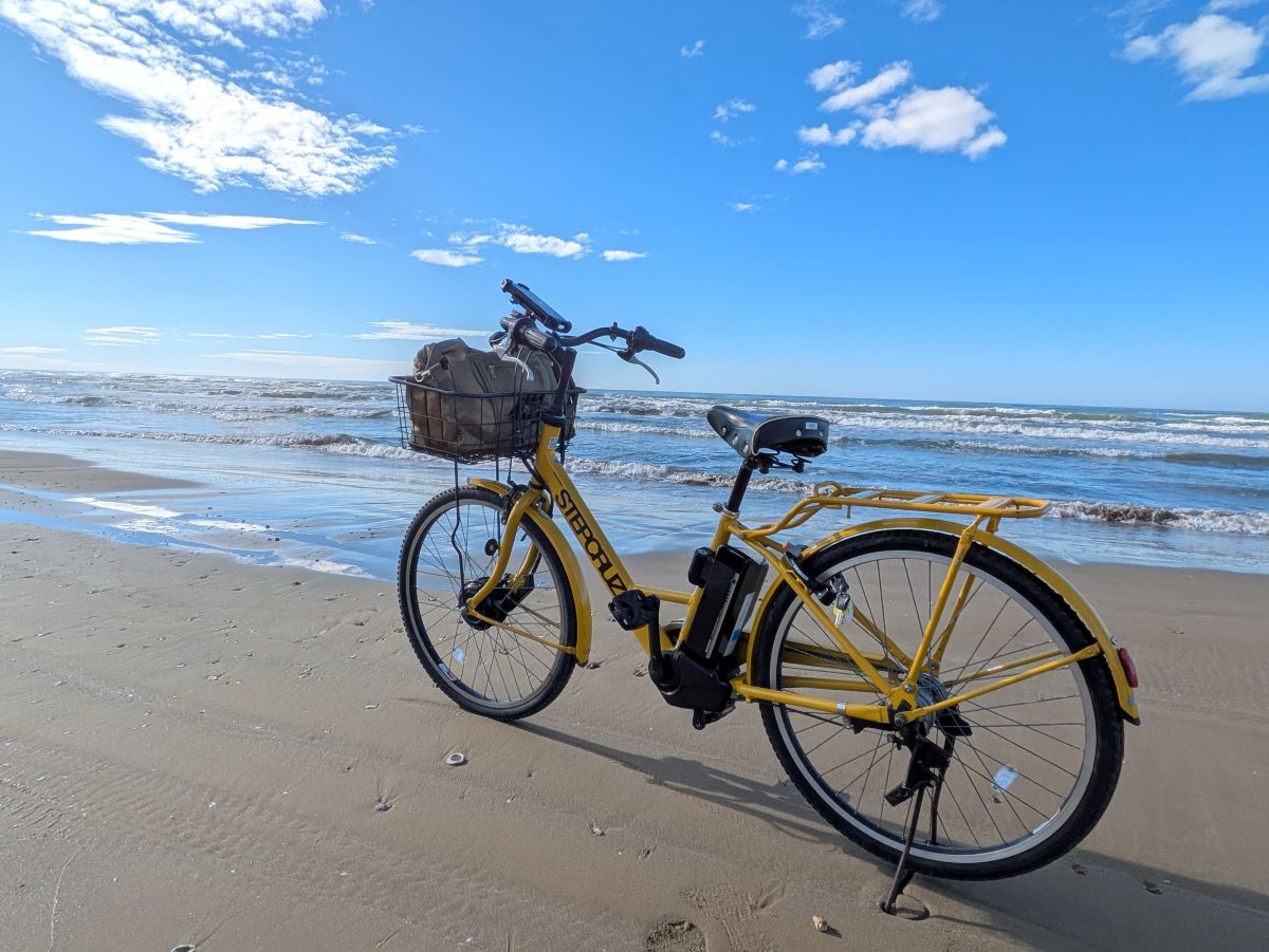人気の「道の駅のと」と「千里浜なぎさドライブウェイ」をレンタサイクルで満喫!