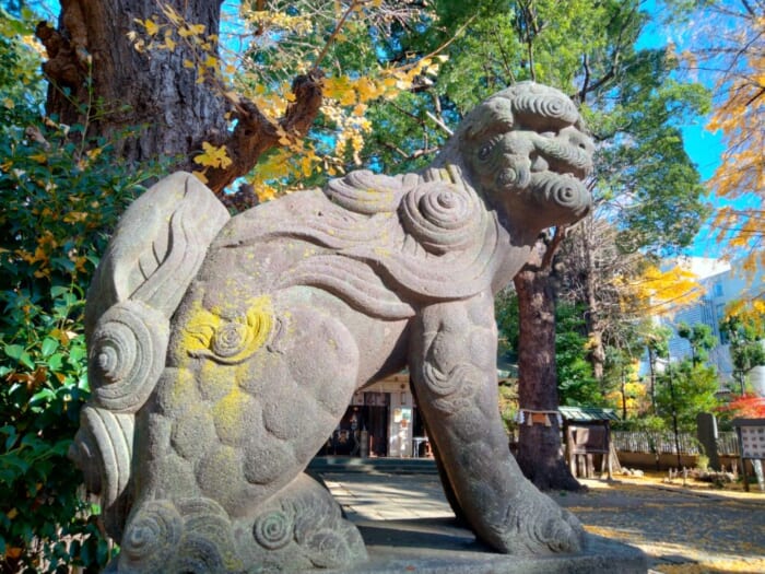 ソメイヨシノ発祥の地・駒込で開運！ 日本武尊ゆかりの妙義神社と異世界の富士神社