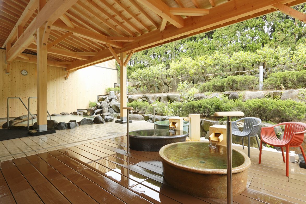 千里浜なぎさドライブウェイ至近！ 「休暇村能登千里浜」で能登の付け根を満喫