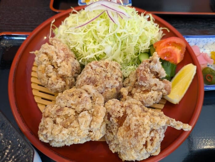 群馬のソウルフード 鳥めし弁当で人気の鳥めし本舗　登利平 店舗でいただく鶏料理もやはり絶品だった！