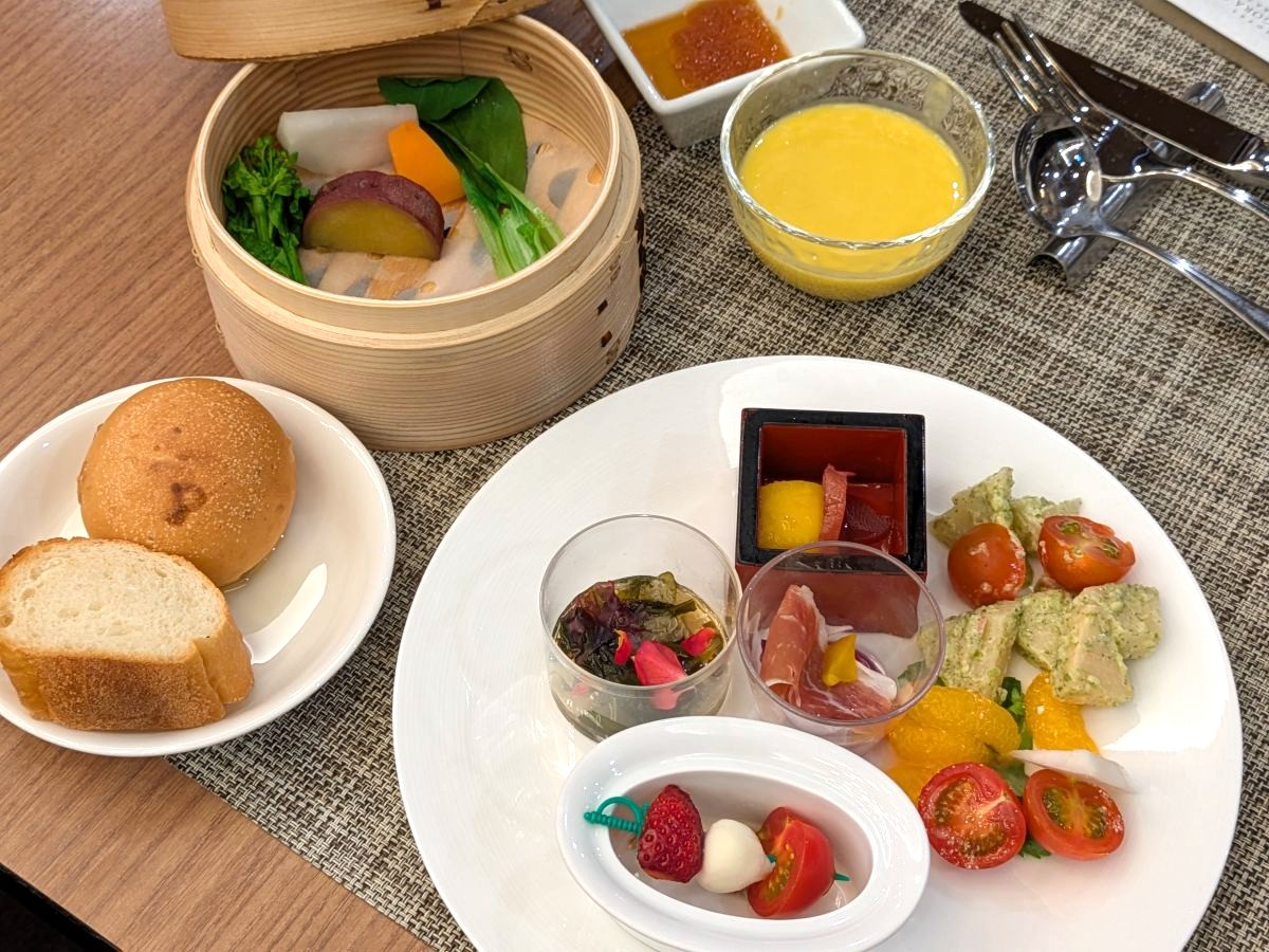 ホテルディナーがこの価格!? 平日夜限定だからこそ叶う “ちょっと贅沢な日常”